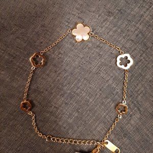 Stainless Steel Clover Bracelet